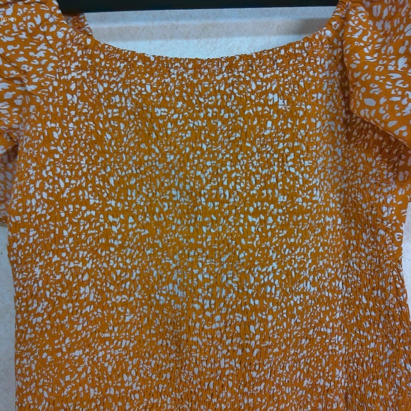 NWT Easel Leopard Print Off Shoulder Cop Top Elastic Stretch Super Cute!! Sz S - Picture 4 of 5